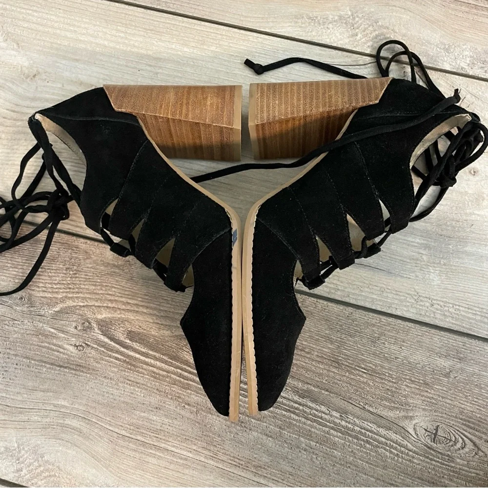 Seychelles x Anthropologie NWOB Suede Heels‎ Black Women’s 8.5 Leather Lace Up